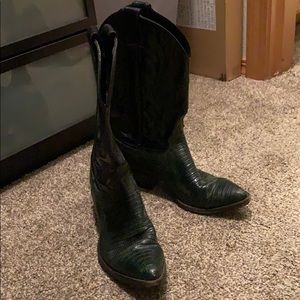 Justin cowboy boots size 7